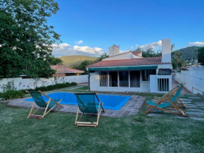 Hermosa casa con Pileta